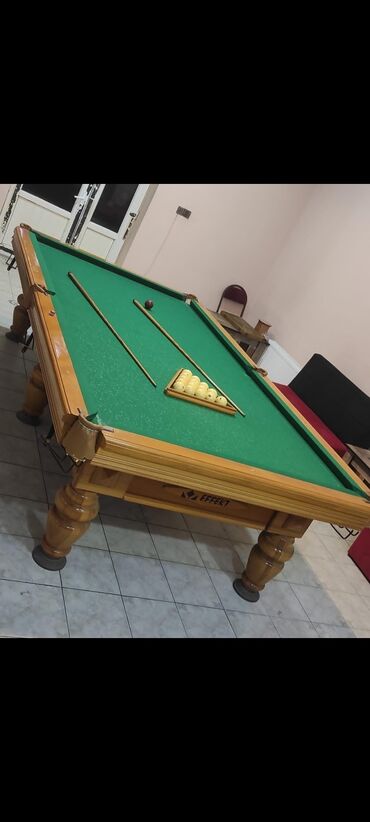Bilyard masaları: Mərmər Bilyard 2800₼ parçası yenidir 3.2*1.8 cızığı belə yoxdur 10