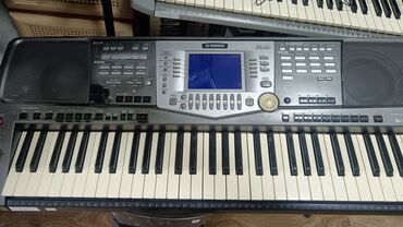 yamaha psr 2000: Sintezator, Yamaha