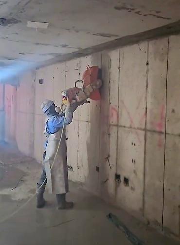 1200: Beton kesim desim xidməti səssiz tozsuz vibrasiyasiz seliqeli — 2
