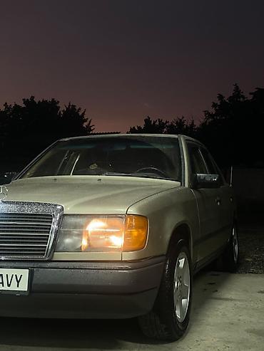r18 резина: Mercedes-Benz W124: 1987 г., 2.3 л, Механика, Бензин, Седан — 6