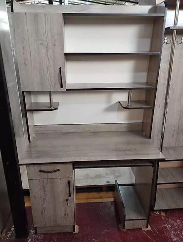 Компьютерные столы: Компьютерный стол, Новый, С полками — 7