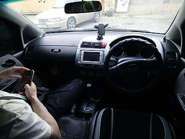 Honda Fit: 2003 г., 1.3 л, Автомат, Бензин, Хетчбек — 7