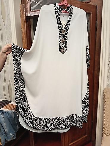 basina: Ağ rəngli, sərbəst kəsimli kaftan/tunika. - Dizayn: Qarın və ətək — 3