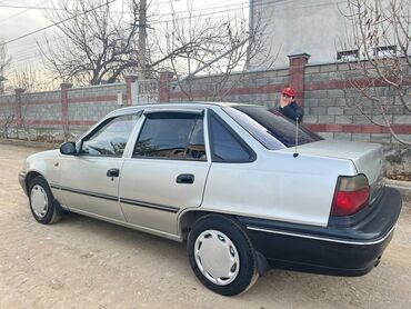 нек: Daewoo Nexia: 2006 г., 1.6 л, Механика, Бензин, Седан