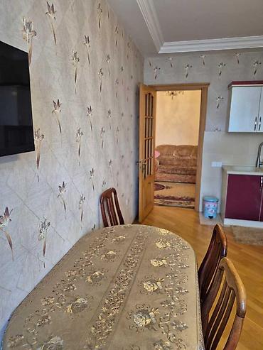 bag evi is elani: Binəqədi qəs., 4 otaqlı, Yeni tikili, m. Azadlıq Prospekti, 180 kv. m — 10
