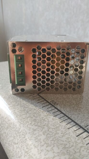 DR-120-24 — bu MEAN WELL şirkətinin istehsalı olan 24 V, 5 A, 120 W