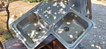 Honda: Paslanmayan dəmirdən lavabo (nerjaveyka) İşlənmişdir, çox yaxşı