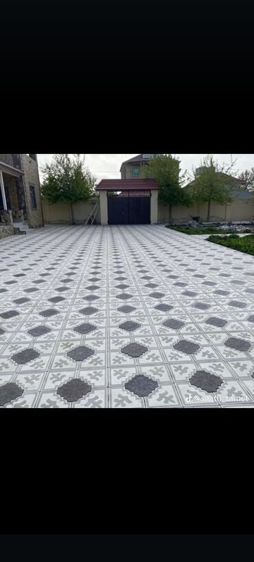 Tamet: Müxtəlif çalarlarda olan beton plitələrdən hazırlanmış səki örtüyü -da lalafo.az — 7 Tamet: Müxtəlif çalarlarda olan beton plitələrdən hazırlanmış səki örtüyü — 7