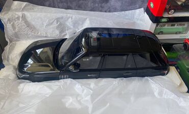 Avtomobil modelləri: Коллекционная модель Range Rover Sv Autobiography Dynamic black 2017 — 9