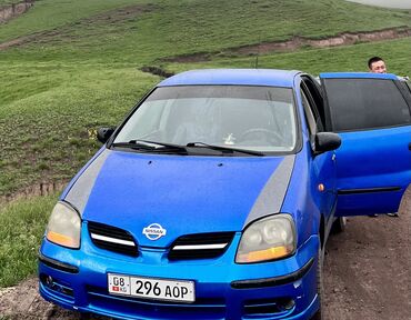 спортивный автомобиль: Nissan Almera Tino: 2000 г., 1.8 л, Механика, Бензин, Седан