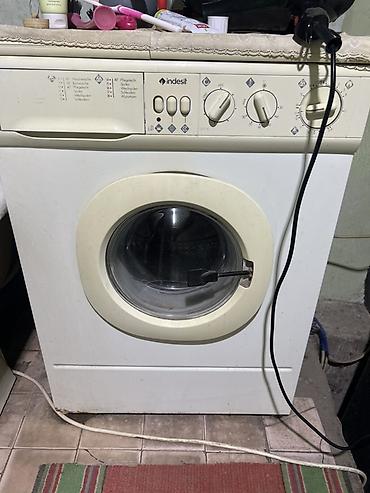 Бесплатно… Стиральная машина Indesit (фронтальная загрузка). -
