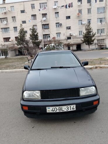 volkswagen golf ii: Volkswagen Golf: 1.6 л | 1994 г. Седан