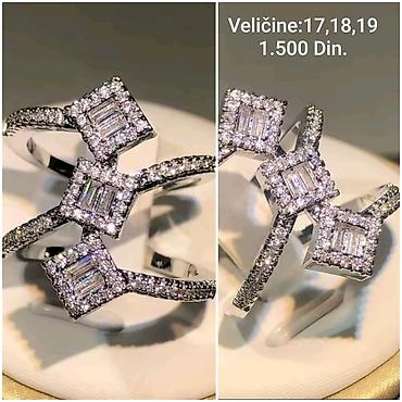 cena sata: Elegantni posrebreni prsten sa kristalima i žigom S925. – elegantan — 2