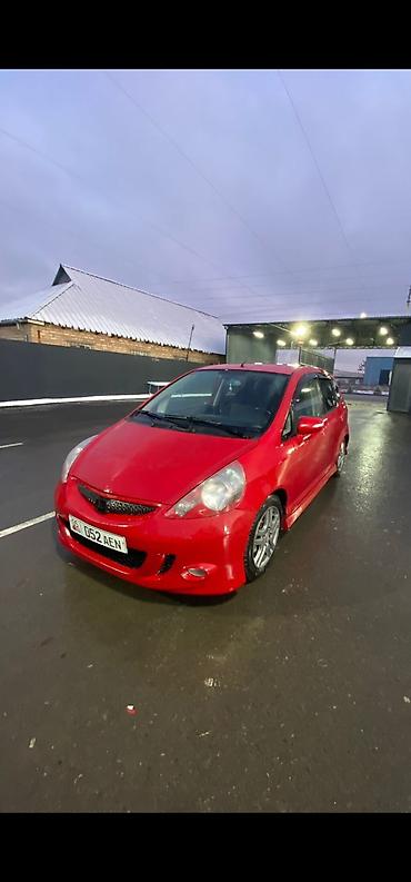 Аренда авто хонда жаз автомат депозит 15 000 мин сом в день 1300сом