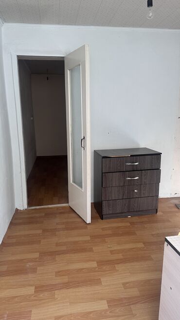 сдаю дом в ленинском: 15 м², 2 комнаты