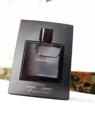 самые лучшие духи: BLEU DE CHANEL Parfum — мужская парфюмерная вода (парфюм)