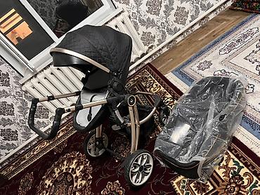 джой коляска: Продается детская коляска 2 в 1 (люлька + прогулочный блок). Состояние — 2