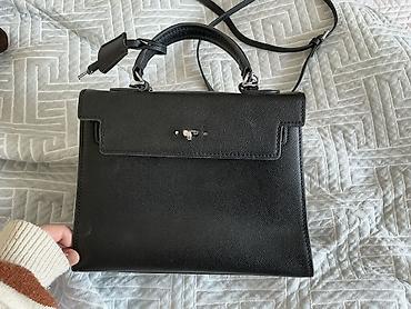 Классические сумки: Черная сумка Hermes Идеальное состояние и очень хорошее качество Есть — 1