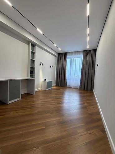 600: 3 комнаты, 90 м², Технопарк Элитка, 11 этаж, Дизайнерский ремонт — 1