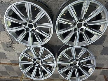 r18 monoblock: Комплект из 4 легкосплавных дисков, серебристый цвет (серебро/глянец) — 1