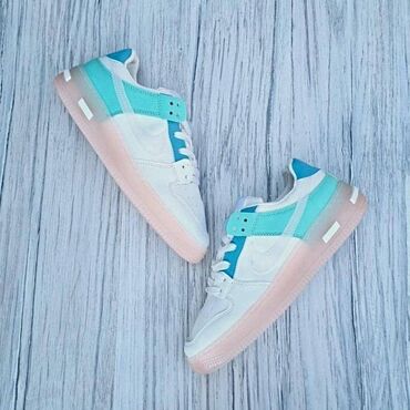 Patike: Nike air force patike

Novo
Brojevi 36 do 41


fb Moja Kupovina 1 — 7