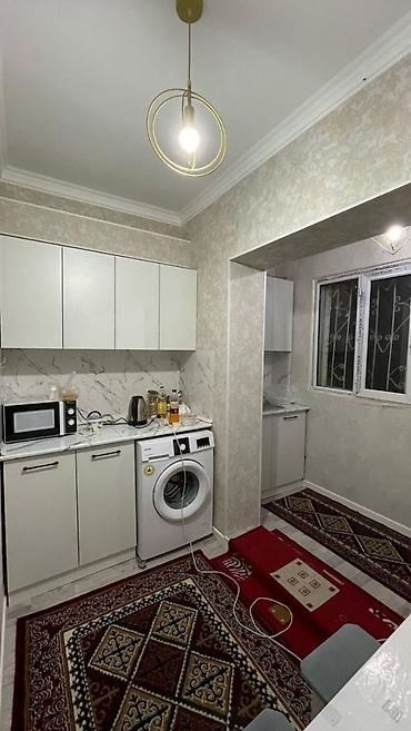 106: 2 комнаты, 65 м², 12 мкр 106 серия, 1 этаж — 4