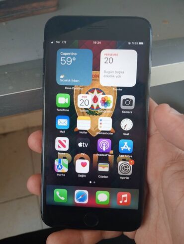 apple iphone 7 plus: IPhone 7 Plus, 32 GB, Qara, Barmaq izi