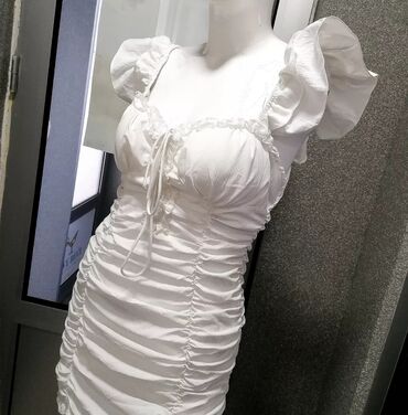 brushalter za haljine bez ledja: S (EU 36), color - White, Cocktail, Short sleeves