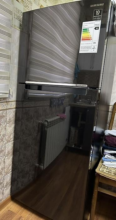 iki: İşlənmiş 2 qapılı Samsung Soyuducu Satılır, rəng - Qara, Təkərli — 5