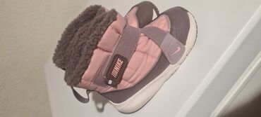 zimske cizme sa krznom: Čizme, Nike, Veličina - 27