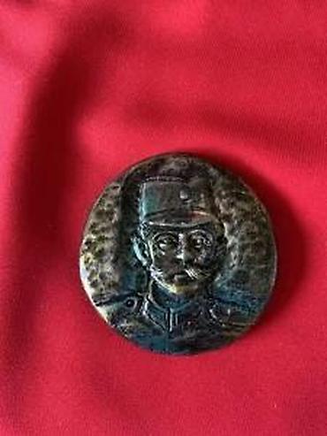 Značke, ordenje i medalje: GIPSANI MAGNET ZA FRIŽIDER VOJA TANKOSIĆ RUČNI RAD | Magnet za — 16