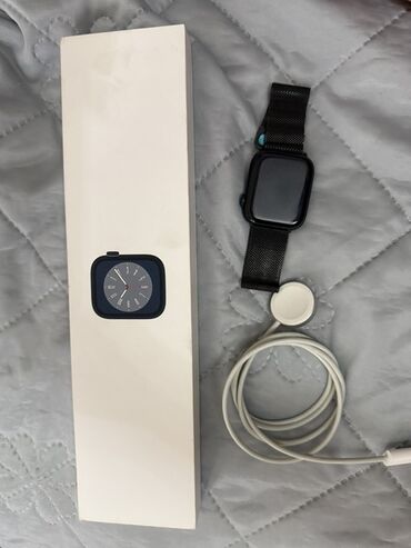 лягушка зарядка: Apple Watch 8 45 mm, приобретены были в Америке, состояние идеальное