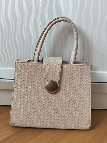 Tote tipli əl çantası - Rəng: bej - Material: toxuma effekti verilmiş lalafo.az -da Tote tipli əl çantası - Rəng: bej - Material: toxuma effekti verilmiş
