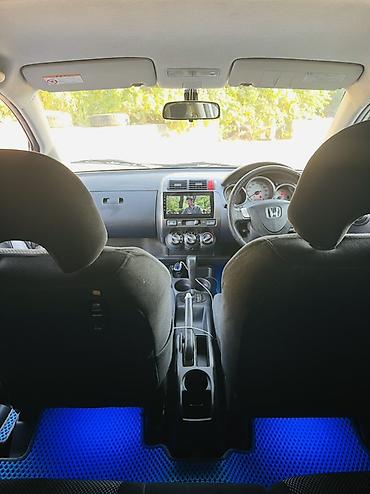 sprinter 2 9: Honda Fit: 2003 г., 1.5 л, Автомат, Бензин, Хэтчбэк — 6
