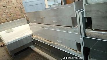 Односпальные кровати: Односпальная кровать, Новый, С ящиком для хранения, длина - 190 см — 23