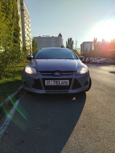 Ford: Ford Focus: 2012 г., 1.6 л, Робот, Бензин, Седан