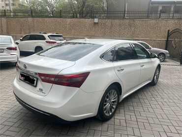 продаю тойота виш: Toyota Avalon:2016 г.,2,5 л, Вариатор,Гибрид Модель:Avalon Год:2016