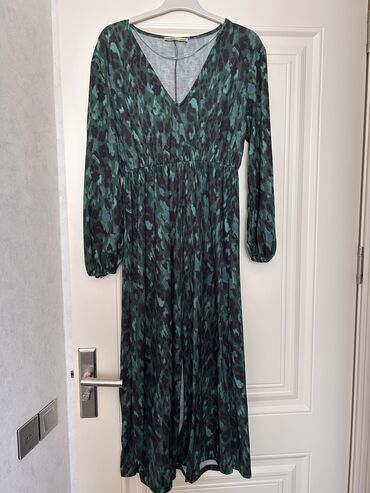 Gündəlik donlar: Gündəlik don, Maksi, Pull and Bear, S (EU 36)