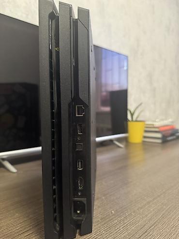 консол: Продаю приставку PS4 Pro на 1 терабайт. Состояние отличное. Недавно — 7