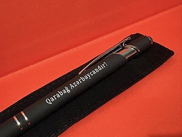 Ofis ləvazimatları: Qarabağ Azərbaycandır! yazılı qələm - Korpus: mat qara örtüklü — 1