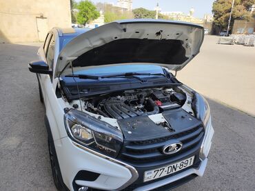 Lada XRay avtomobili rahat və praktik bir hetçbekdir. Geniş salonu və