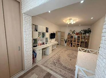 Батирлер: 2 бөлмө, 66 м², 9-мкр 106-серия, 4 кабат, Косметикалык оңдоо — 5