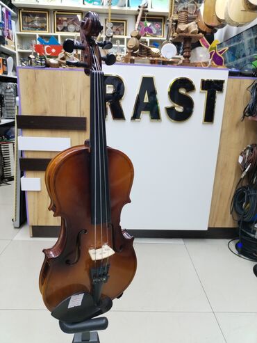 violin: Skripka 4*1 ölçüdə Rast musiqi alətləri mağazalar şəbəkəsi 3 ünvanda