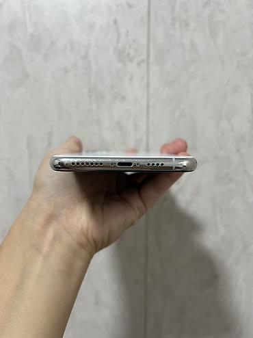 Мобильные телефоны и аксессуары: IPhone 11 Pro Max, Б/у, 256 ГБ, Белый — 3