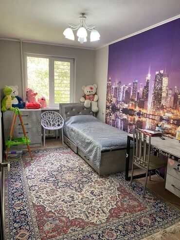 продам 3 х ком кв в мкр: 3 комнаты, 60 м², 104 серия, 3 этаж