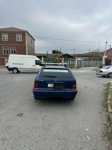 Mercedes-Benz: Mercedes-Benz C-Class universal Xüsusiyyətlər: - Kuzov: universal — 6