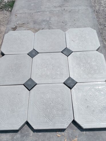 Тротуарная плитка: Тротуарная плитка, предназначенная для укладки на открытых площадках — 10