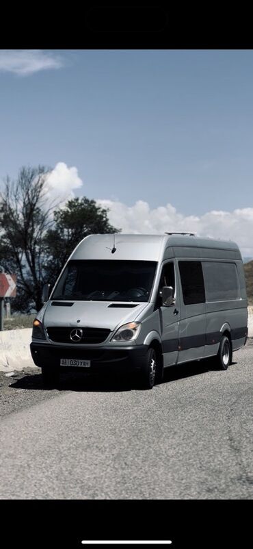 низкий короткий спринтер: Mercedes-Benz Спринтер: 2010 г., 2.7 л, Механика, Дизель, Фургон