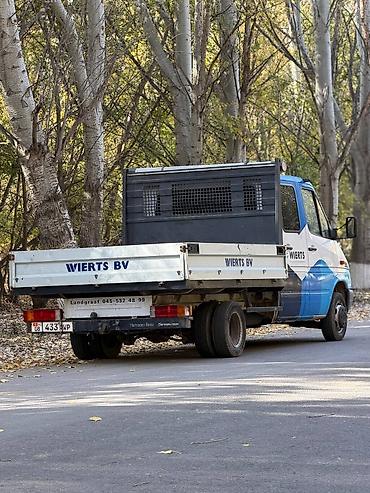 210 4.3: Легкий грузовик, Mercedes-Benz, Дубль, 3 т, Б/у — 2