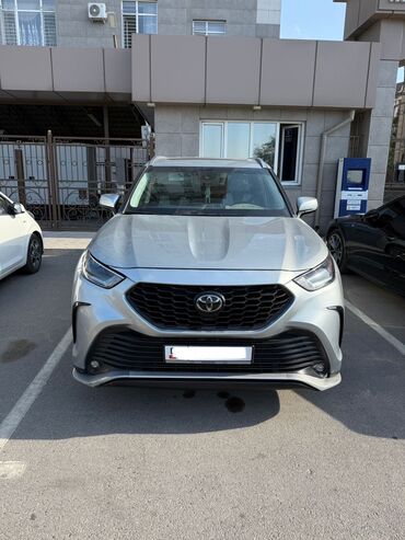 Toyota: Toyota Highlander: 2021 г., 3.5 л, Автомат, Бензин, Кроссовер
